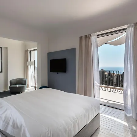 Certosa Boutique Hotel