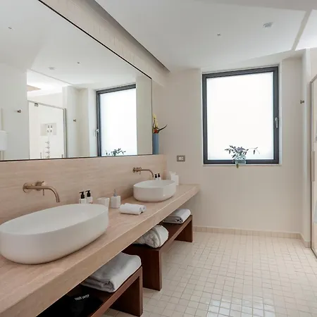 호텔 Certosa Boutique 5*
