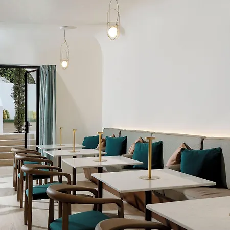 Certosa Boutique Hotel