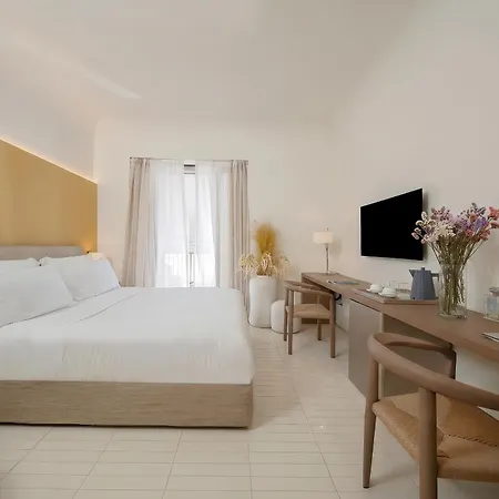 Certosa Boutique فندق كابري