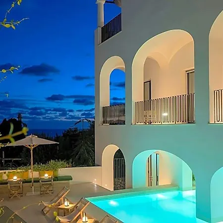 فندق Certosa Boutique