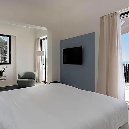 Certosa Boutique 5*