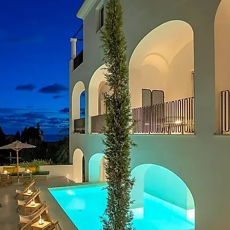 فندق Certosa Boutique