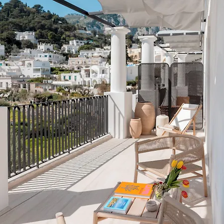 Certosa Boutique فندق 5*