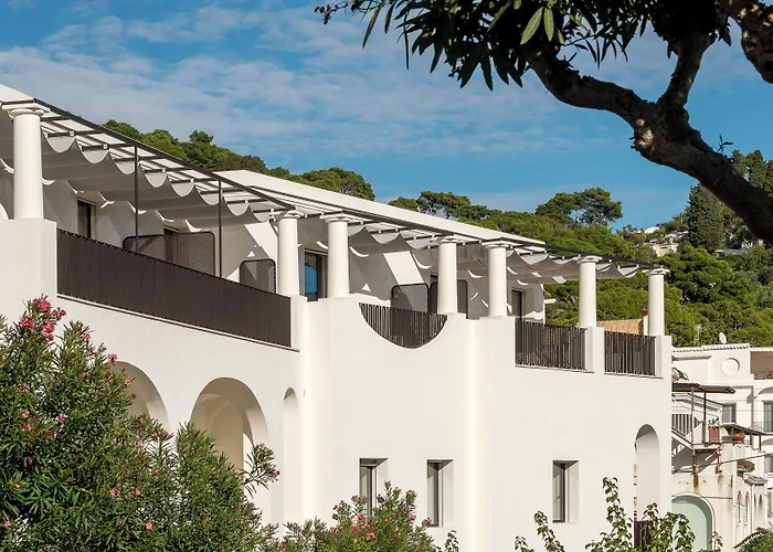 ホテル Certosa Boutique 5*